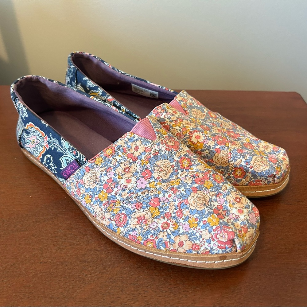 Toms- Women's- Alpargata- Espadrille- Liberty- Amelie/Louis Floral Pattern